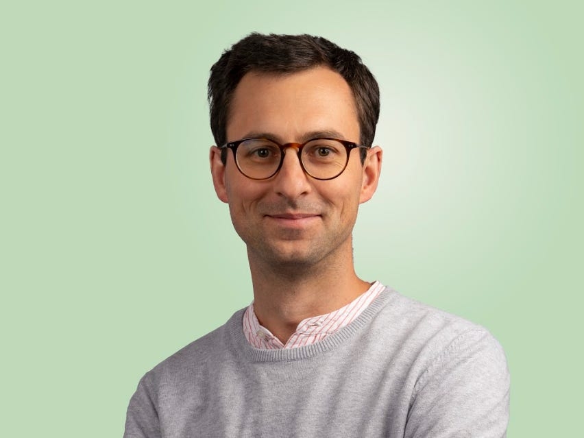 DeepIP has developed an AI assistant for drafting patents. Check out the pitch deck it used to raise $15 million.