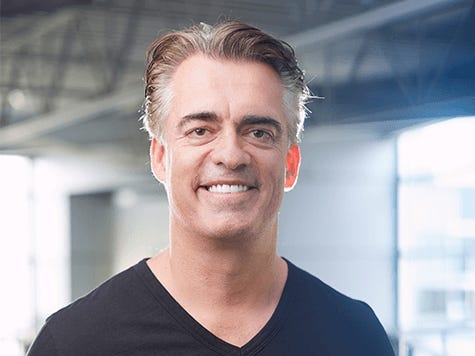 This CEO collected almost $165 million last year — more than the boss of Apple or Blackstone