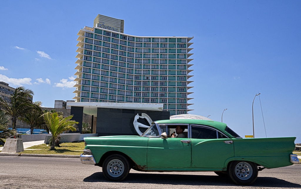 Canadian travel to Cuba on a double-digit downturn in early 2025