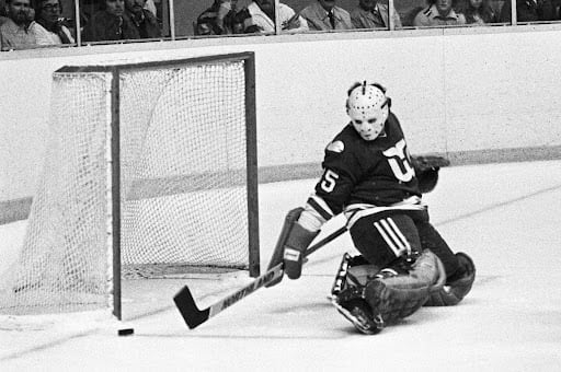 45 years later, NHL awards John Garrett 2nd assist on historic Gordie Howe goal