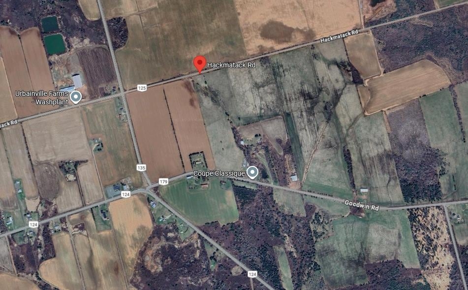 Man dead, woman seriously hurt in what P.E.I. RCMP call a 'targeted' shooting into a car