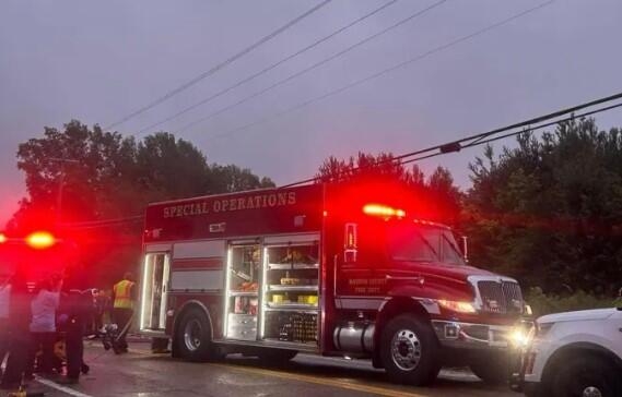 Dozens hurt in Greyhound bus accident on Tennessee highway