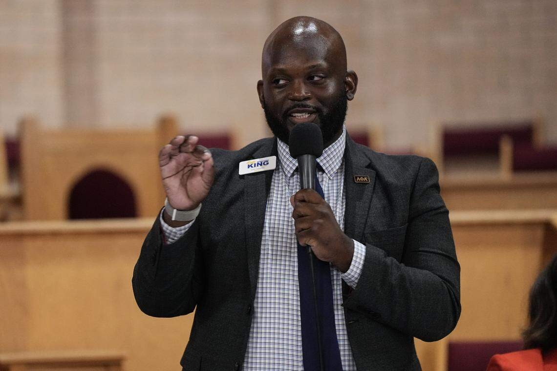 Charlotte City Council candidate to suspend campaign, endorse Tiawana Brown