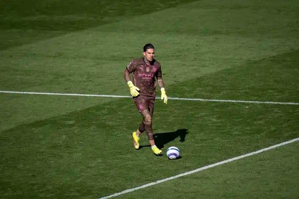 Manchester City receive official contact from Galatasaray over Ederson