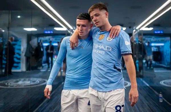 Manchester City exit beckons for midfielder after Pep Guardiola snub