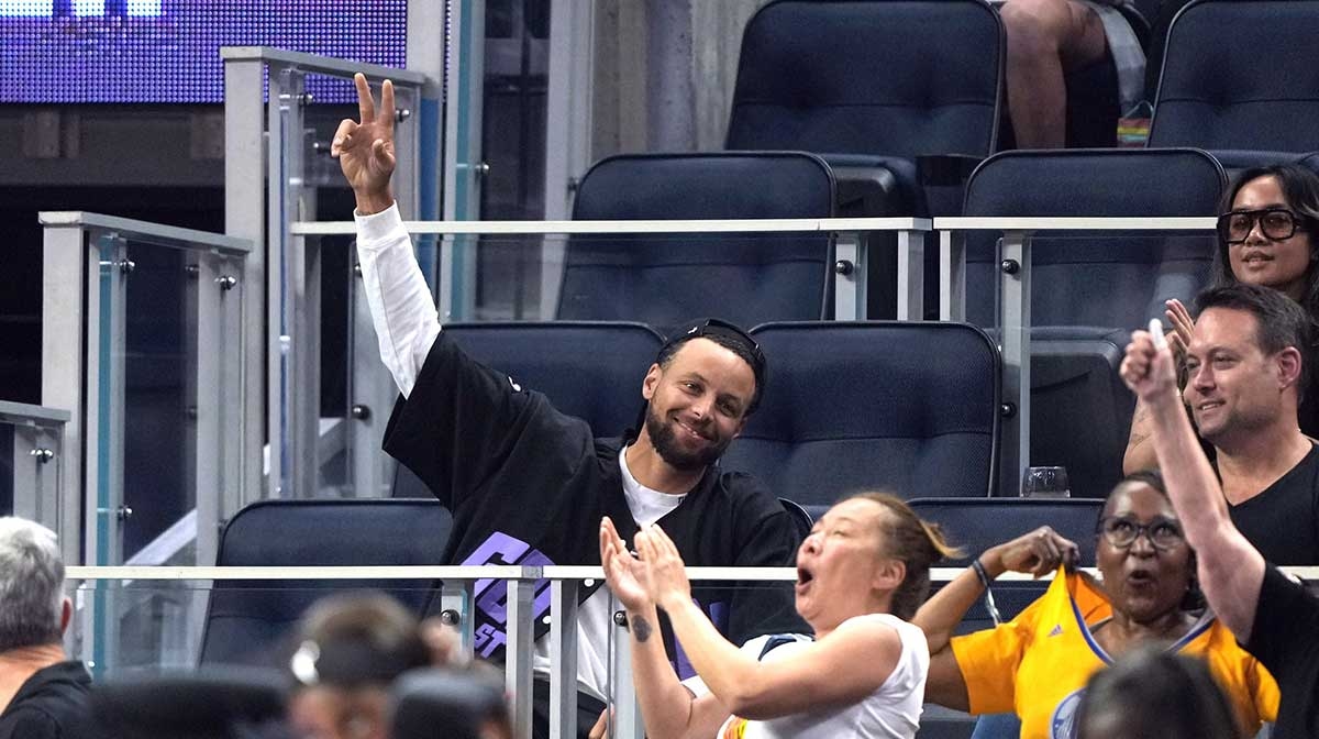 NBA insider reveals Warriors star Stephen Curry's ‘cred in the hood of Oakland'