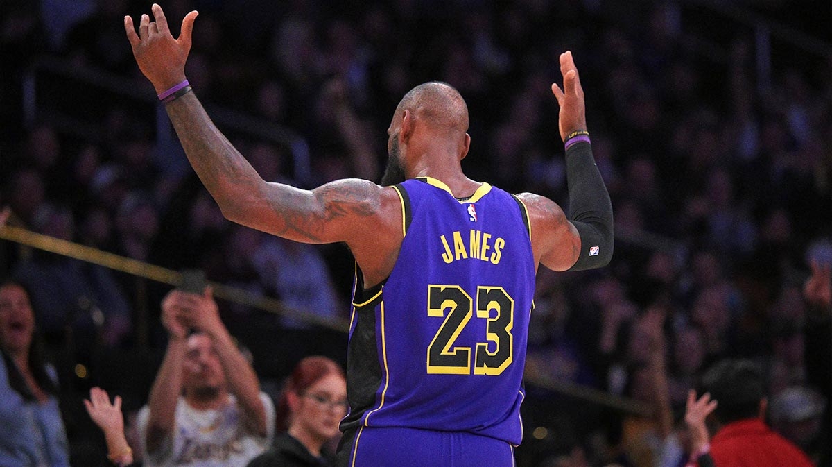 Lakers' LeBron James teases retirement decision with cryptic social media post