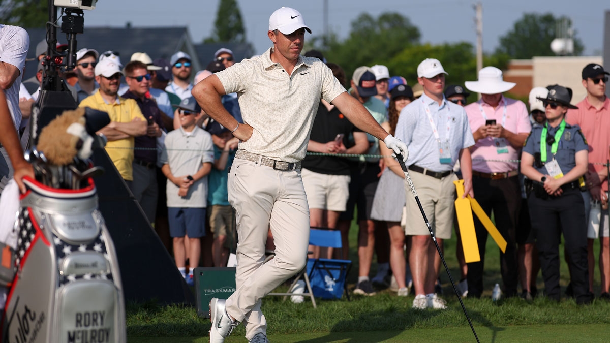 Rory McIlroy trolled by fans amid putrid U.S. Open performance