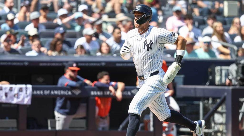 Yankees' Aaron Boone gives ‘optimistic' update on Aaron Judge's outfield return
