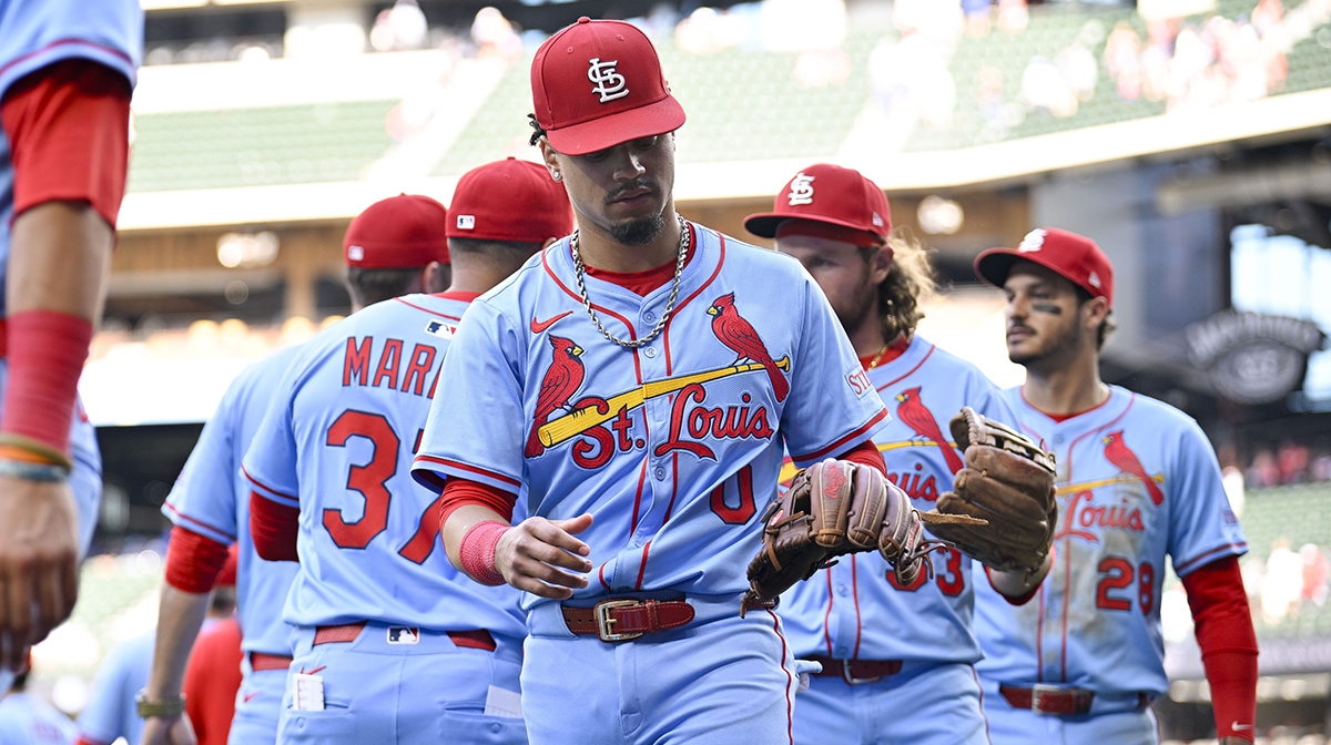 Rival GM thinks ‘it sucks' Cardinals won't just lose, make trades