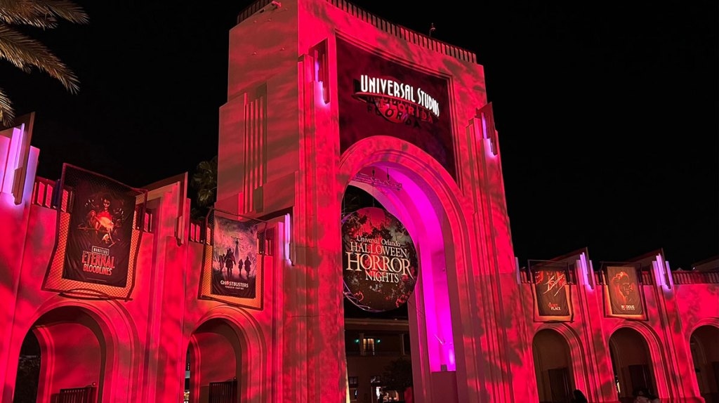 WWE's Wyatt Sicks Halloween Horror Nights teaser brings all the hype