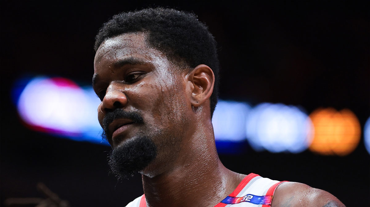 NBA rumors: Brutal Deandre Ayton Blazers revelations should give Lakers pause