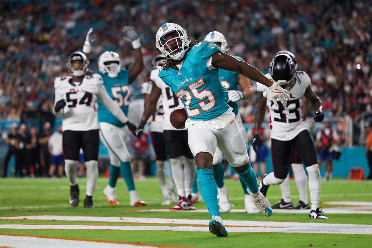 Dolphins RB makes confident ‘top back' declaration before training camp