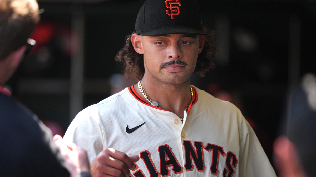 Giants place pitcher on IL before Padres game