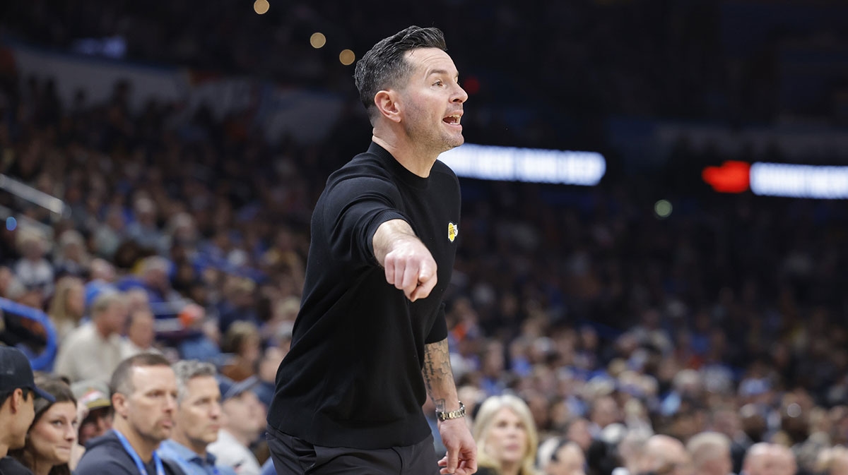 Lakers make 2nd-round draft trade with Bulls to jump 10 spots