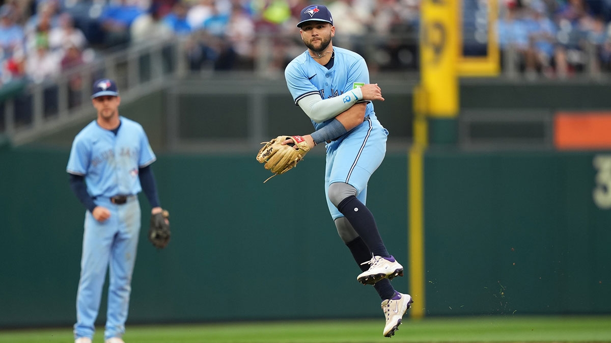 3 Blue Jays who must be on trade block ahead of 2025 deadline