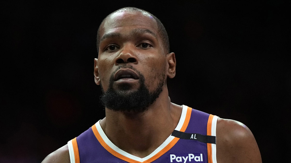 Kevin Durant traded to Rockets in bombshell deal involving Jalen Green