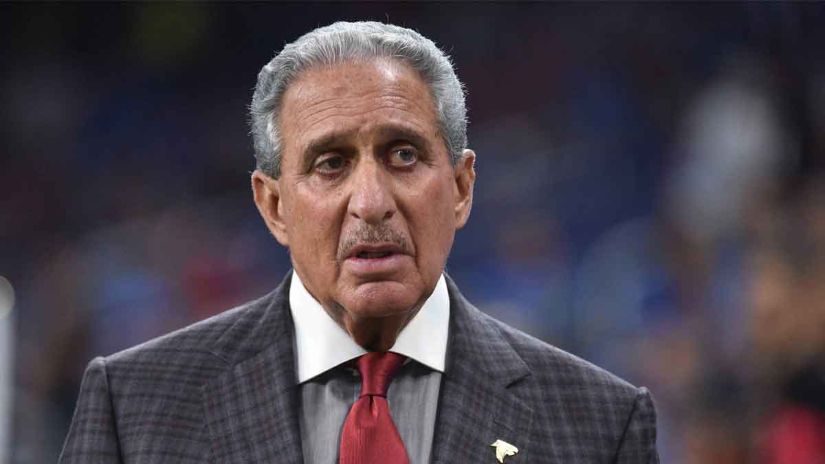 Falcons send fans into frenzy after immediately deleting '28-3′ post