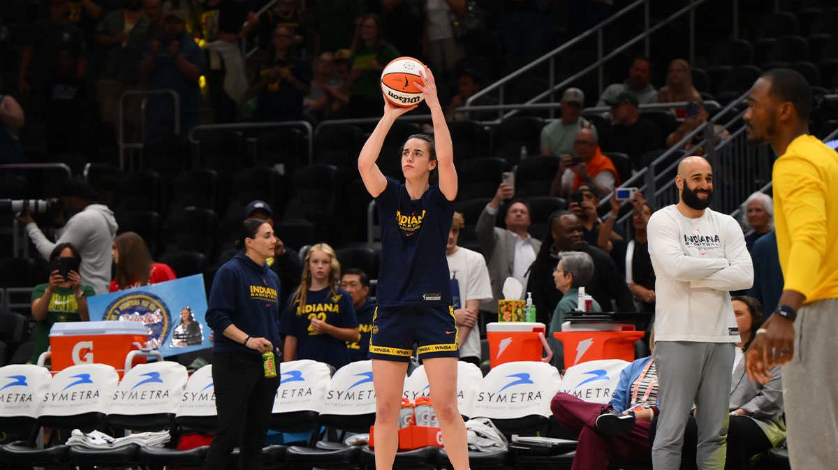 Caitlin Clark unveils Kobe 6 Protros ‘Cookie Monster' edition before Wings faceoff