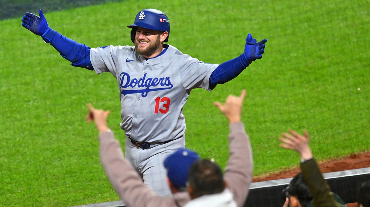 Max Muncy leapfrogs Matt Kemp on all-time Dodgers home run list