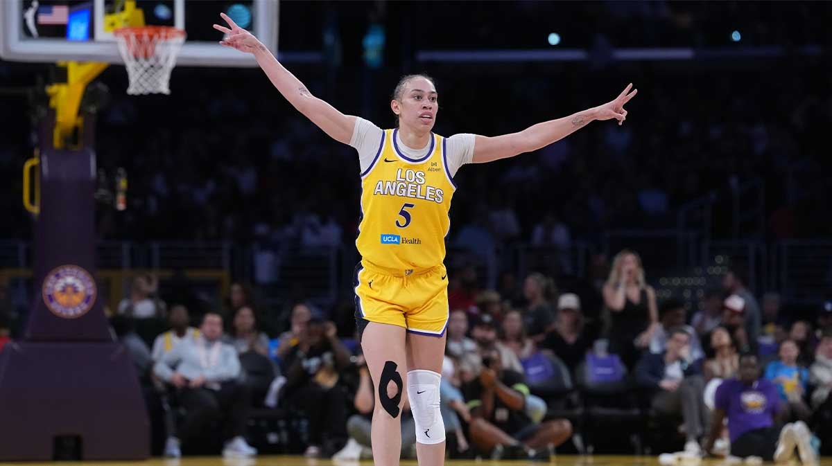 Sparks' Dearica Hamby displaces Diana Taurasi on all-time list vs. Liberty