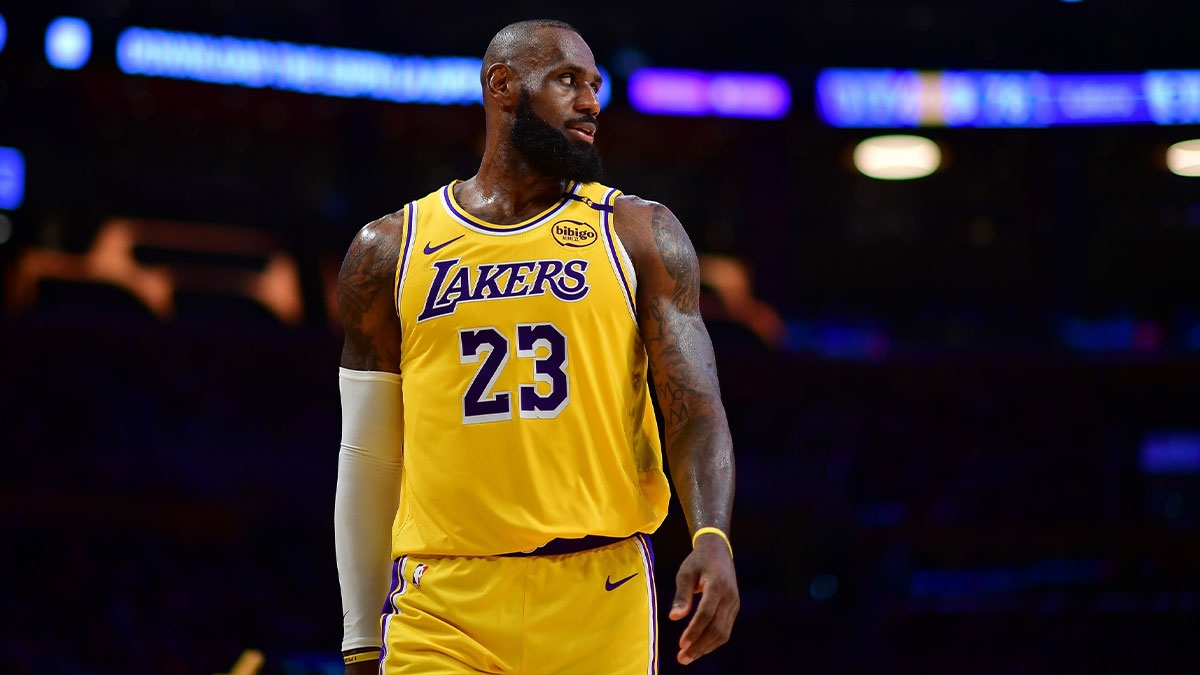 Lakers' LeBron James insists he's improving at golf after Jayson Tatum roast