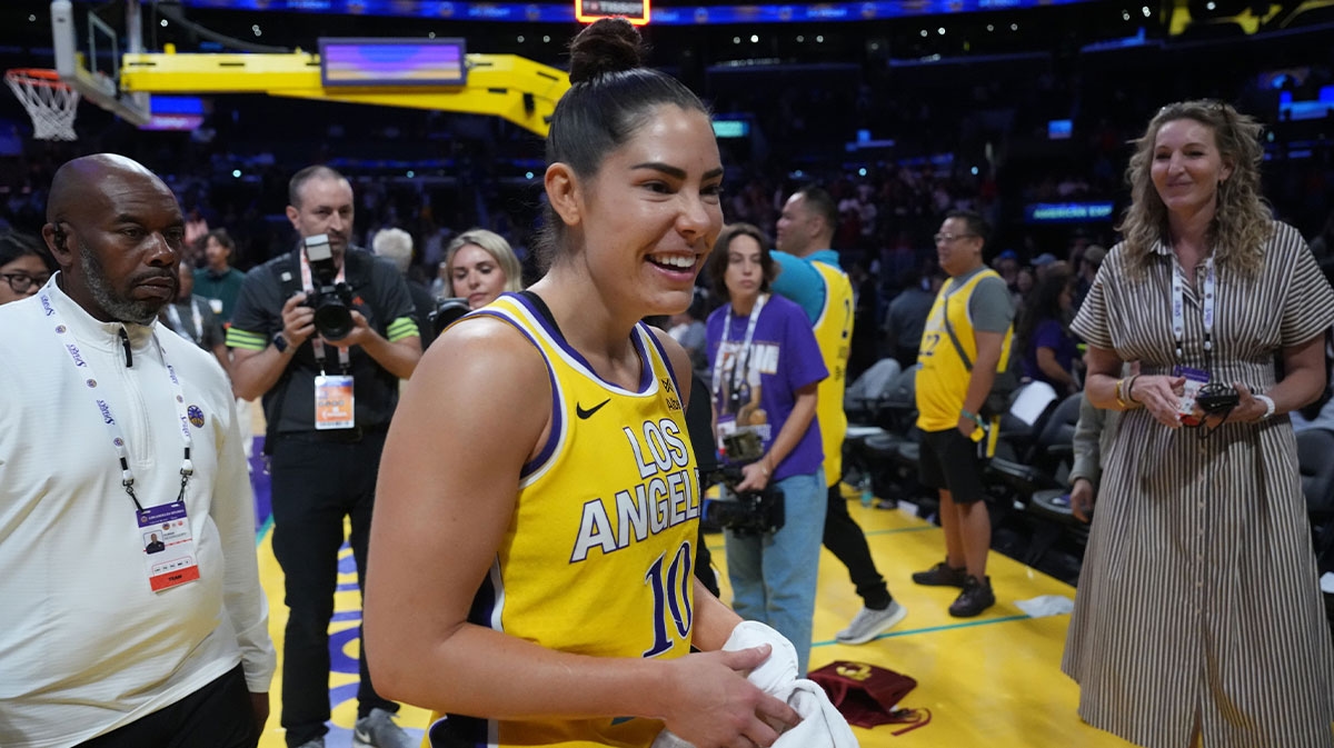 Sparks coach defends Kelsey Plum from ‘dirty player' claims amid suspension calls