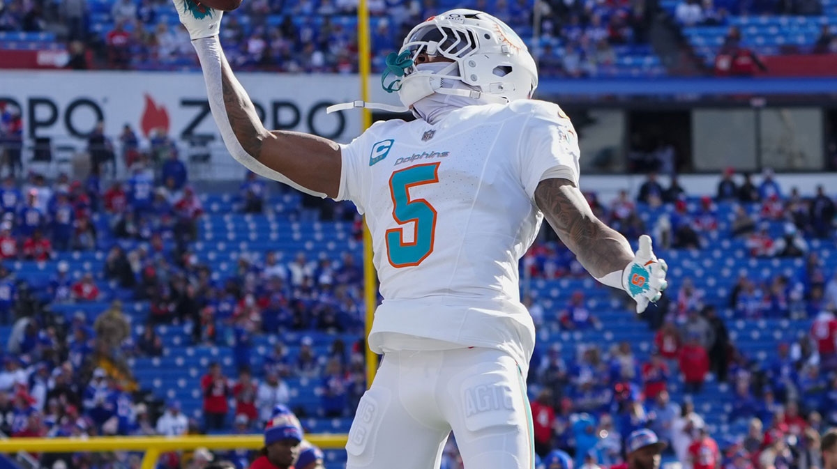 Jalen Ramsey breaks news of his own Steelers-Dolphins trade