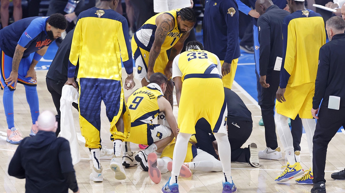 Pacers' Tyrese Haliburton teammate who carried him off the floor sounds off on injury