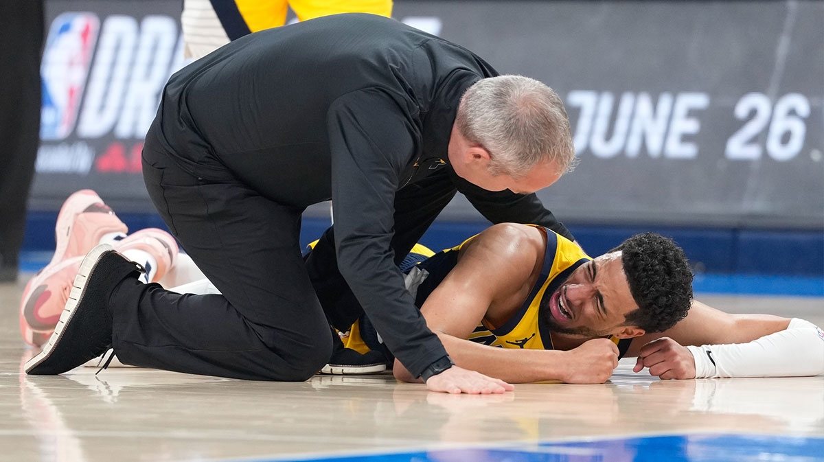 Pacers' Tyrese Haliburton seen leaving Paycom Center on crutches