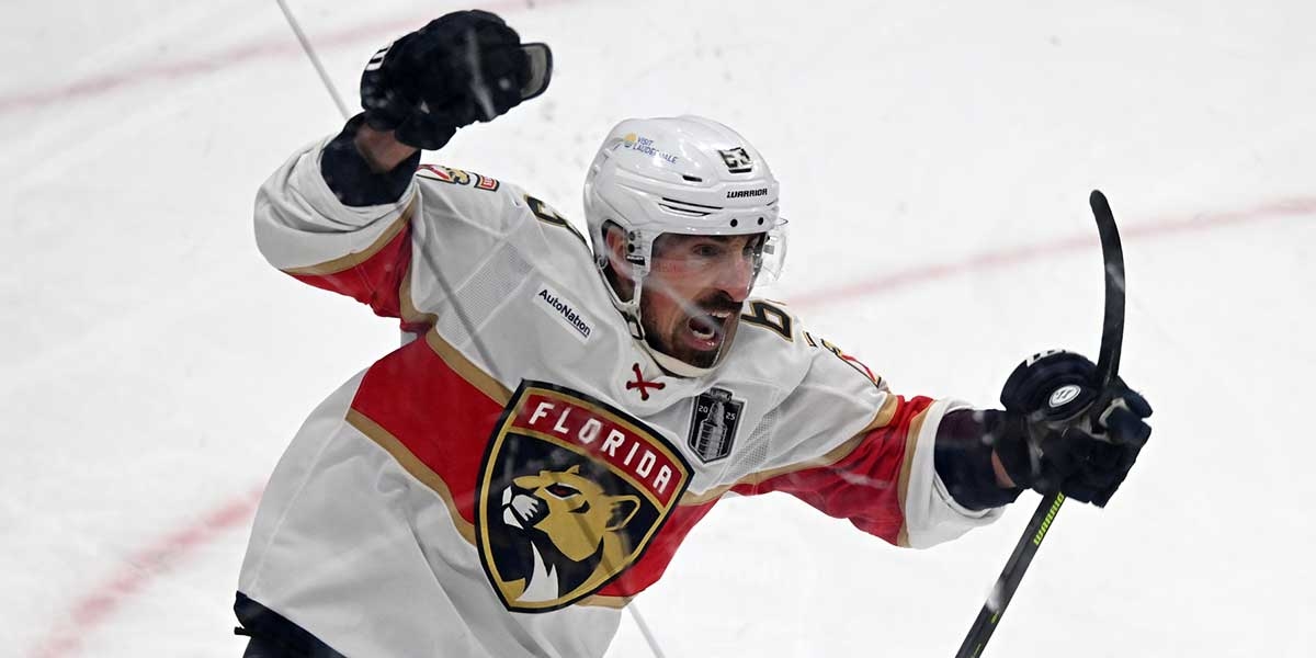 Panthers' Brad Marchand drops NSFW reaction to Maple Leafs speculation