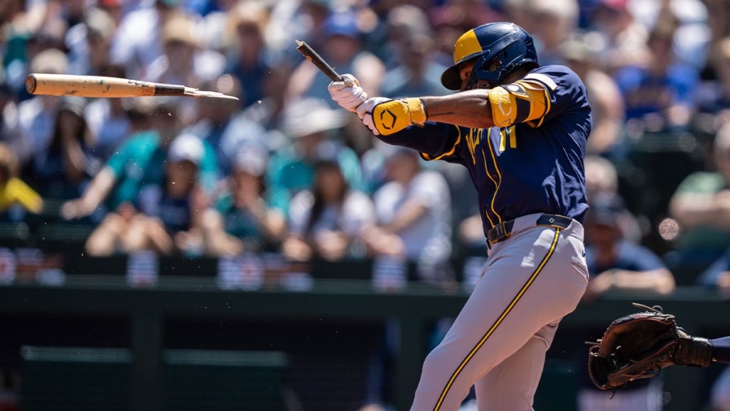 Brewers' Jackson Chourio gets into it with umpire after controversial at-bat