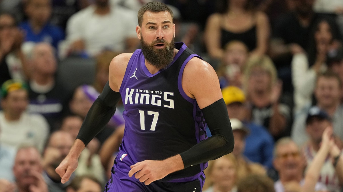 Jonas Valanciunas adds more mystery to Nuggets status after trade
