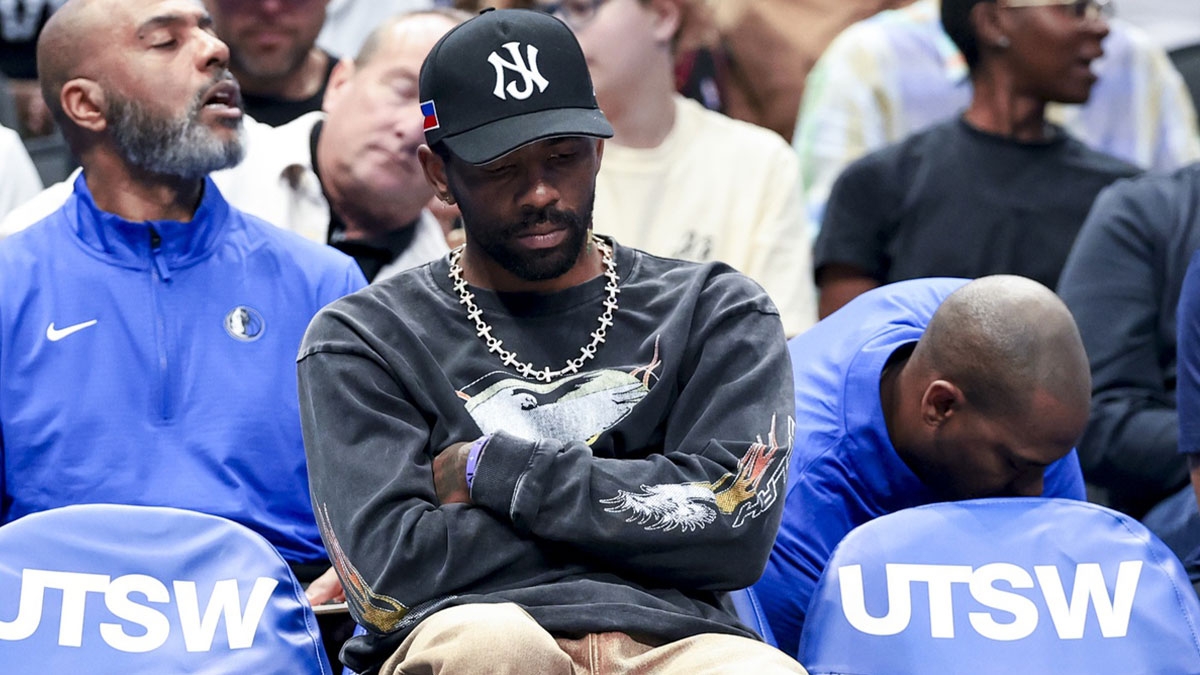 Mavericks' Kyrie Irving passionately defends Karl-Anthony Towns from trolls