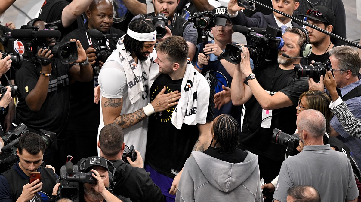 NBA fans react to Lakers, Mavericks ‘randomly' winding up in same NBA Cup group