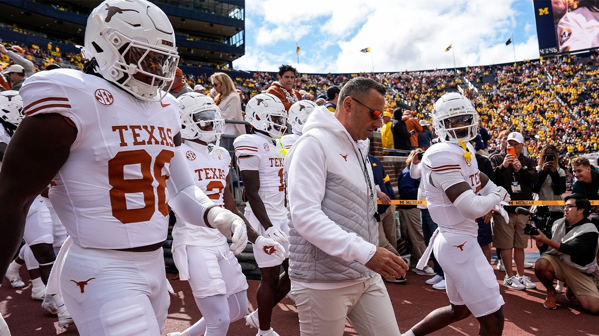 Texas beats Bill Belichick, North Carolina for 4-star DL