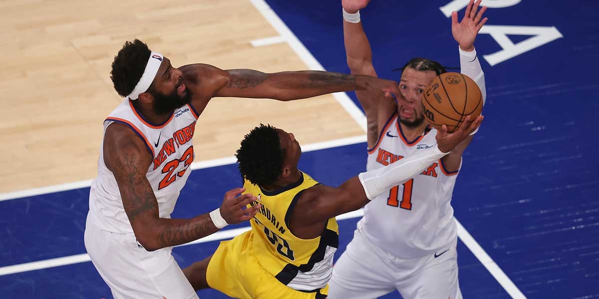 Knicks fans erupt after Mitchell Robinson's violent Tyrese Haliburton block