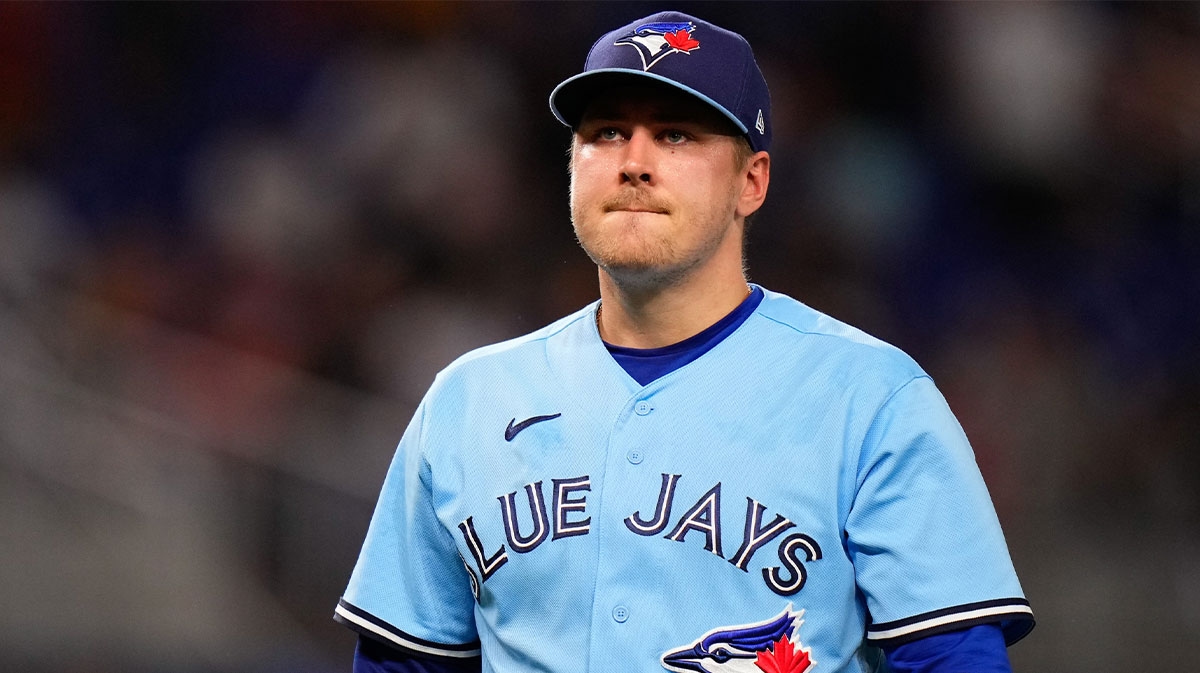 Blue Jays part ways with pitcher amid looming Max Scherzer return
