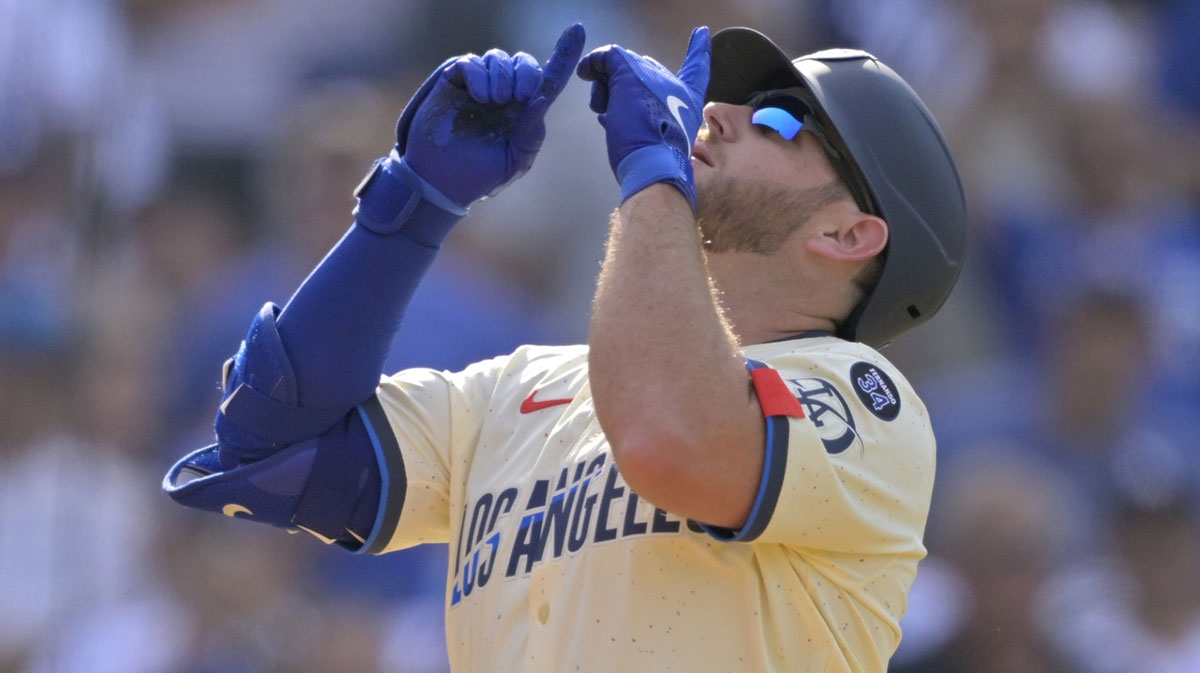 Dodgers fans react to Max Muncy's big milestone amid Yankees pummeling