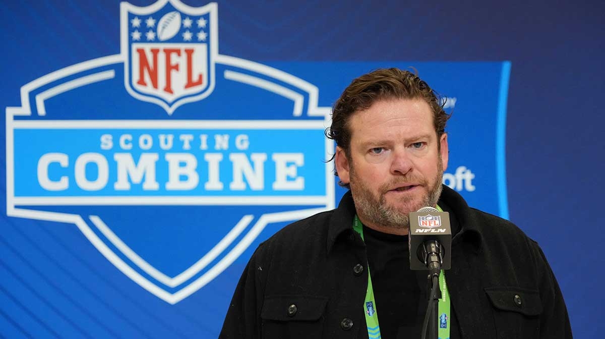 Seahawks sign GM John Schneider to 4-year contract extension