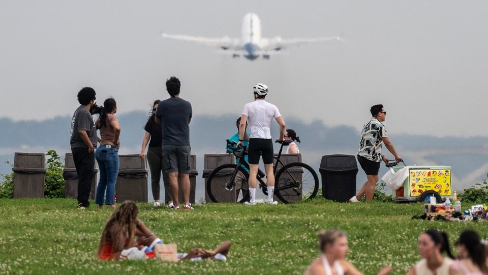 Dangerous heat waves, box office bounces back, extreme day trips: Catch up on the day's stories
