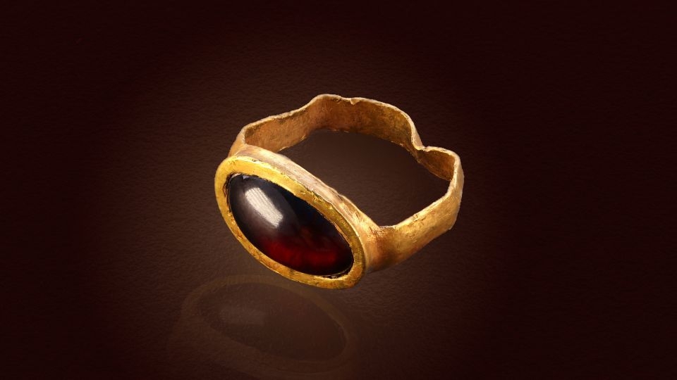 Gold rings set with garnets look modern but were likely part of a coming-of-age custom 2,300 years ago