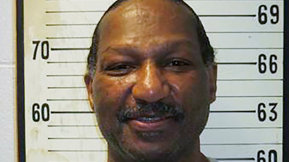 Tennessee plans to execute inmate amid concerns his heart implant will shock him repeatedly
