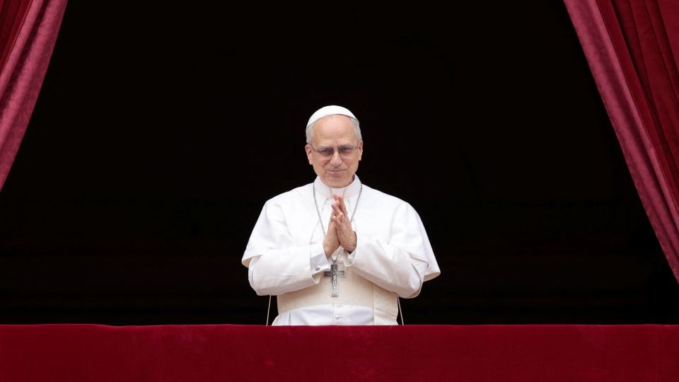 ‘Never again war!' Pope Leo calls for peace in Ukraine and Gaza in first Vatican address since his election