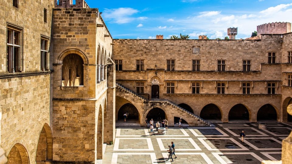 World's most beautiful castles