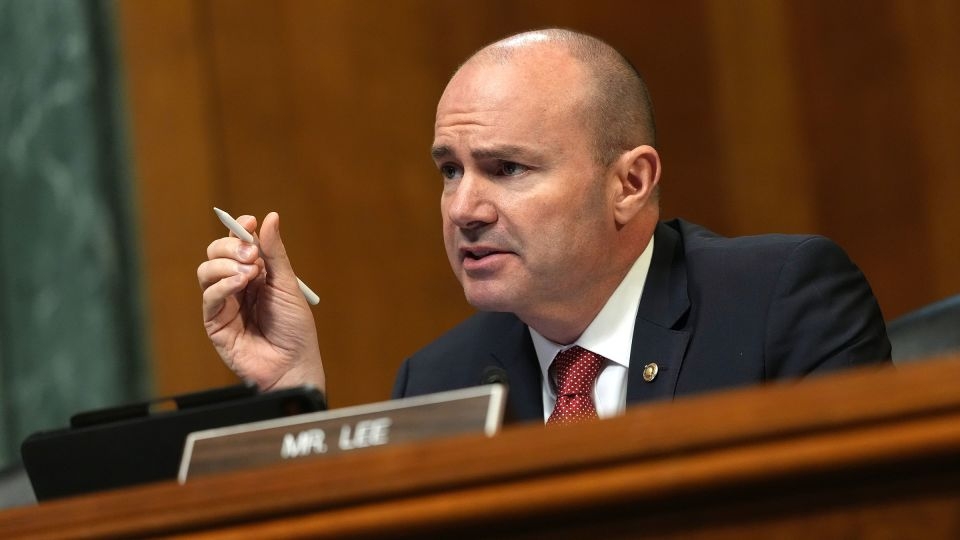 GOP senator deletes inflammatory social media posts about Minnesota shootings