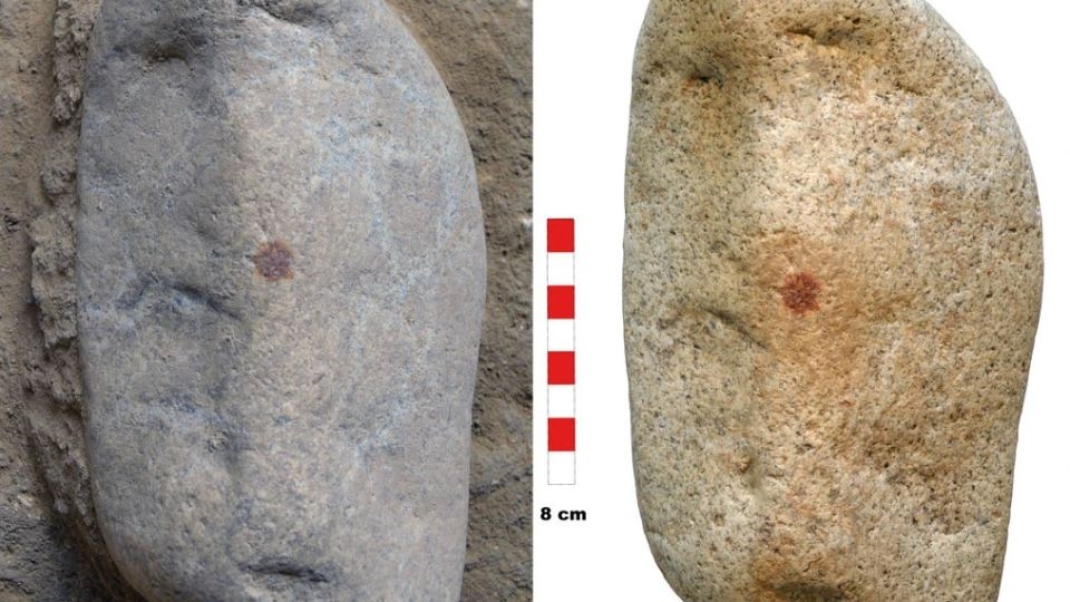 Prehistoric fingerprint found in Spain offers clue to Neanderthal capacity for making art, study finds