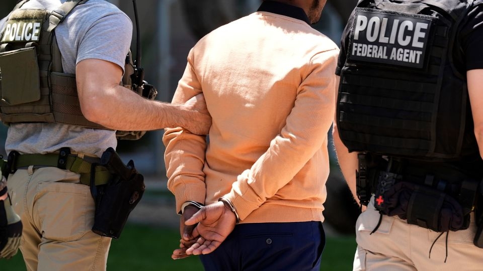 ICE targets migrants for arrest at courthouses as Trump administration intensifies deportation push