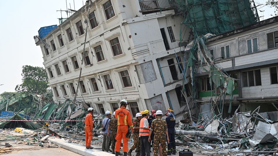 Buildings in Myanmar continue to collapse days after deadly quake