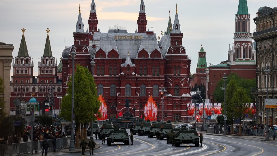 Putin, Xi and friendly world leaders celebrate Russia's Victory Day at Moscow Parade